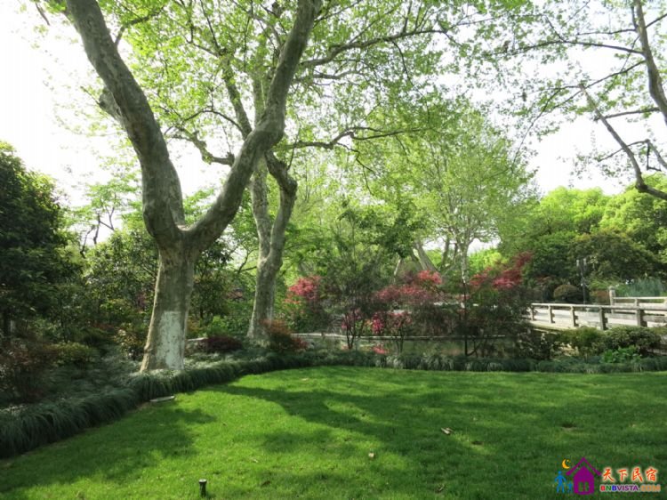 %E6%BB%A8%E6%B9%96%E8%B7%AF%20023