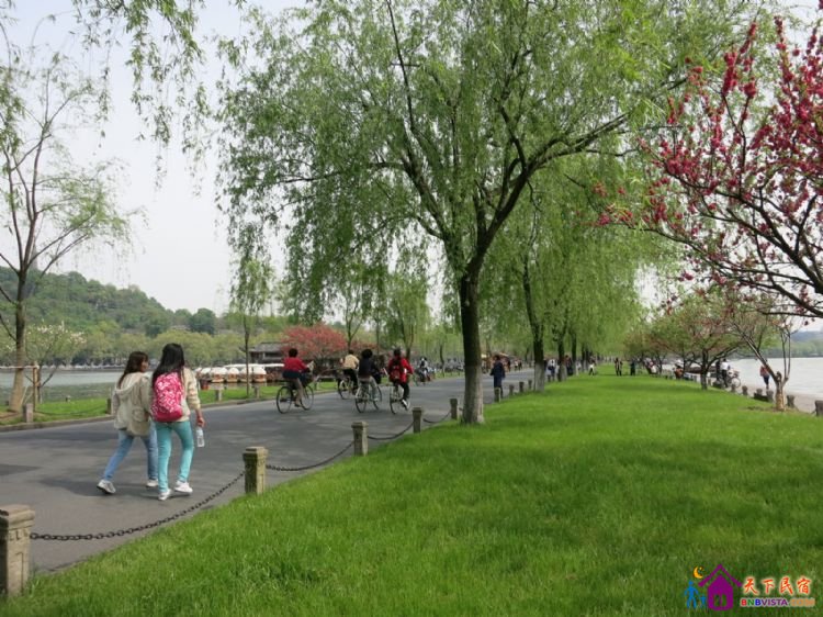 %E7%99%BD%E5%A0%A4%20014