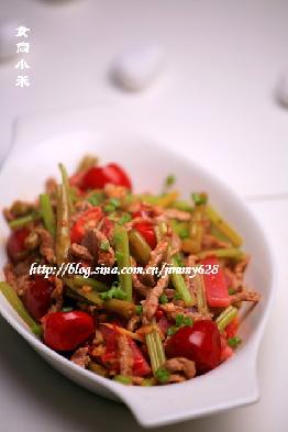 香芹泡菜牛肉丝