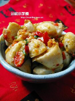 剁椒小芋头