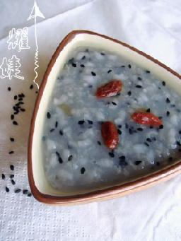 枸杞黑芝麻粥