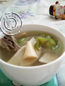 冬笋丝瓜汤