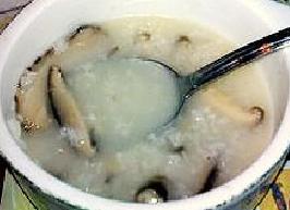 香菇鸡肉粥
