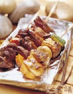 烤花果茶鸡丁串、鸡肫、鸡心