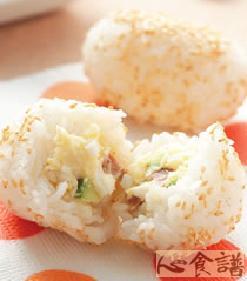 蛋沙拉饭糰