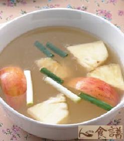 凤梨苹果水果锅