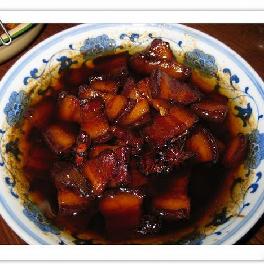 四步搞定红烧肉肉