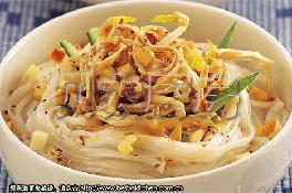 鸡丝凉面