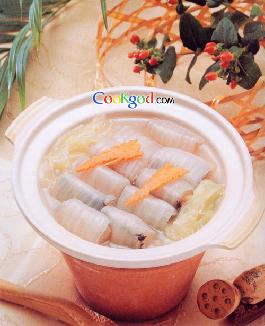 加力鱼炖白菜