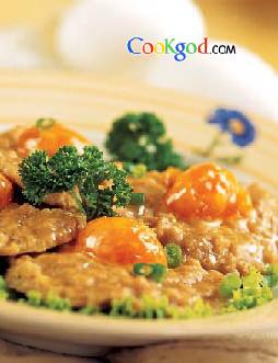 咸蛋黄蒸肉饼