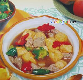 沙锅牛肉炖豆腐