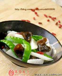 冬季养生时令菜-枸杞木耳炒山药