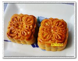 核桃豆沙味月饼