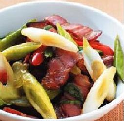 蒜苗炒腊肉