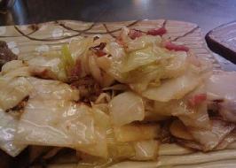 培根炒高丽菜