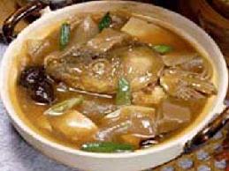 箩粉鱼头豆腐汤