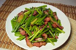 蒜薹腊肉