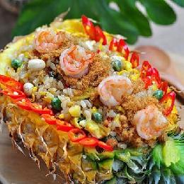 凤梨虾仁炒饭