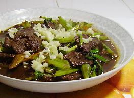 芹菜牛肉