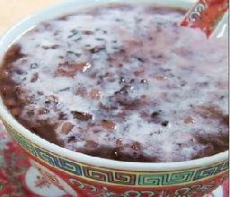 椰奶黑糯米糖水