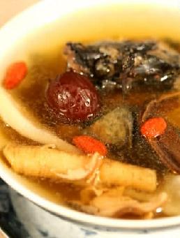 准杞鹿茸烏鸡汤