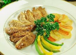 铁板烤鸭胸佐肉桂土豆片