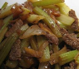 芹菜炒牛肉