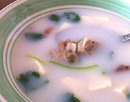 蛤蜊豆腐汤