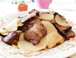 叉烧炒土豆片