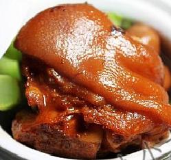香糯美味的腐乳猪蹄