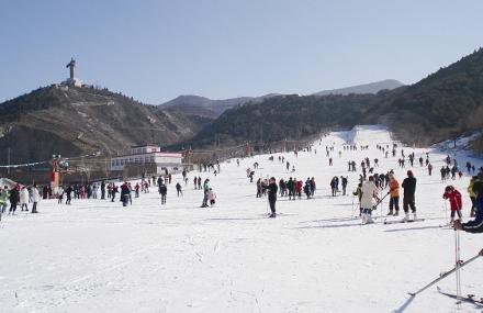 长治神农滑雪场