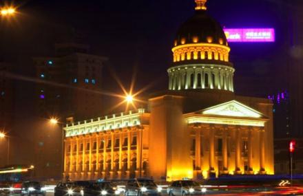 天津小白楼音乐广场