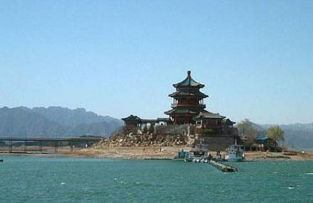 北京十三陵水库