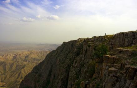 鄂尔多斯乌仁都西