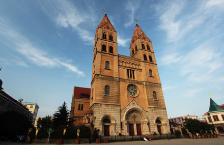 北京圣米厄尔教堂