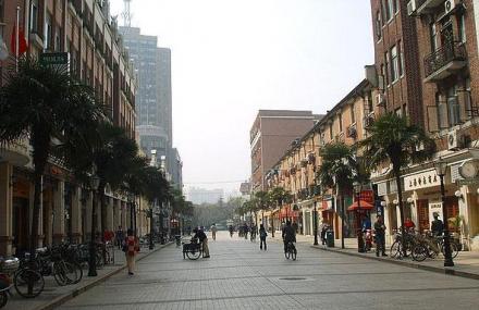 上海雁荡路步行休闲街