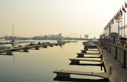 青岛奥帆中心游艇