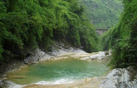 重庆牛舌口峡谷