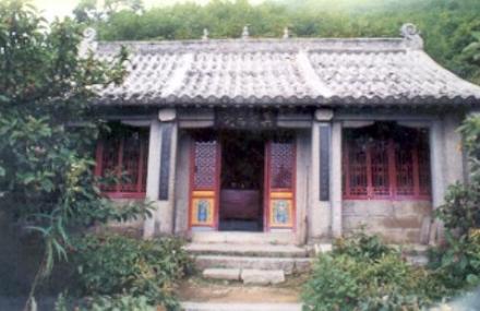 鞍山卧鹿山效圣寺