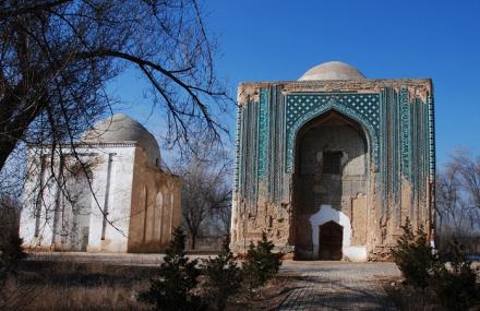伊犁吐虎鲁克铁木尔汗麻札