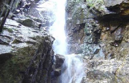 潮州凤南百丈瀑布