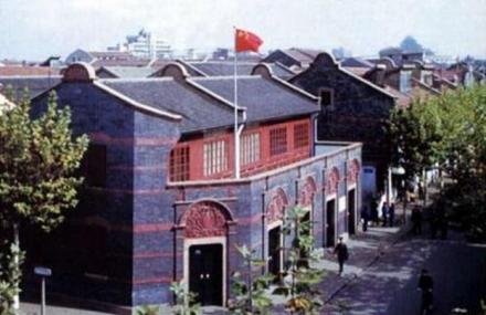 红河租界址