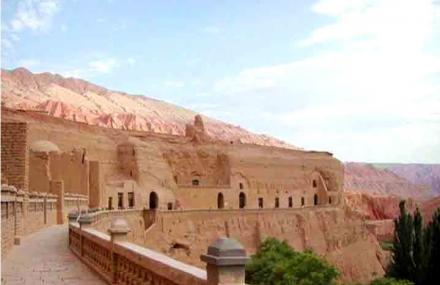 吐鲁番阿斯塔那古墓