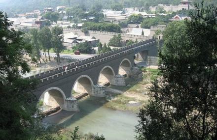 天津黄崖水关飞彩虹