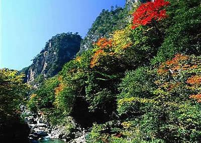 神农架古犀牛洞