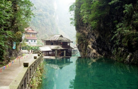 重庆卧龙潭峡谷