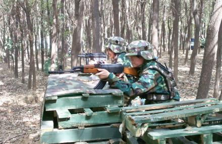 信阳南湾水上世界真人CS