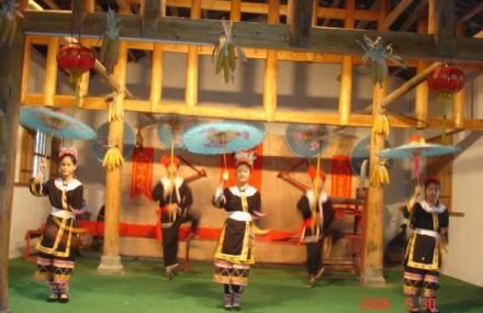 清远湟川三峡漂流