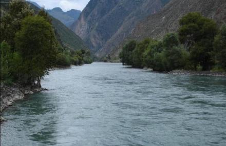 曲靖马过河景区
