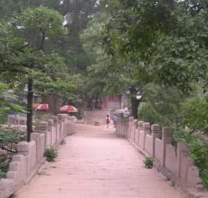 北京龙泉寺